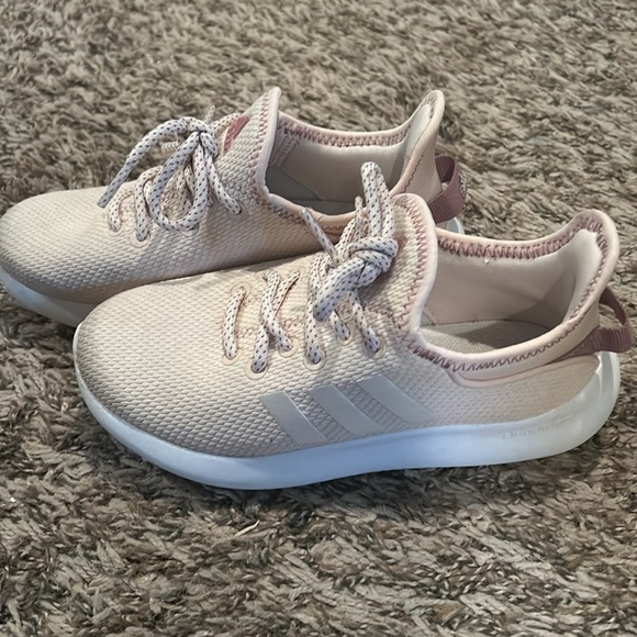 Adidas Little Girl Shoes - Picture 3 of 4